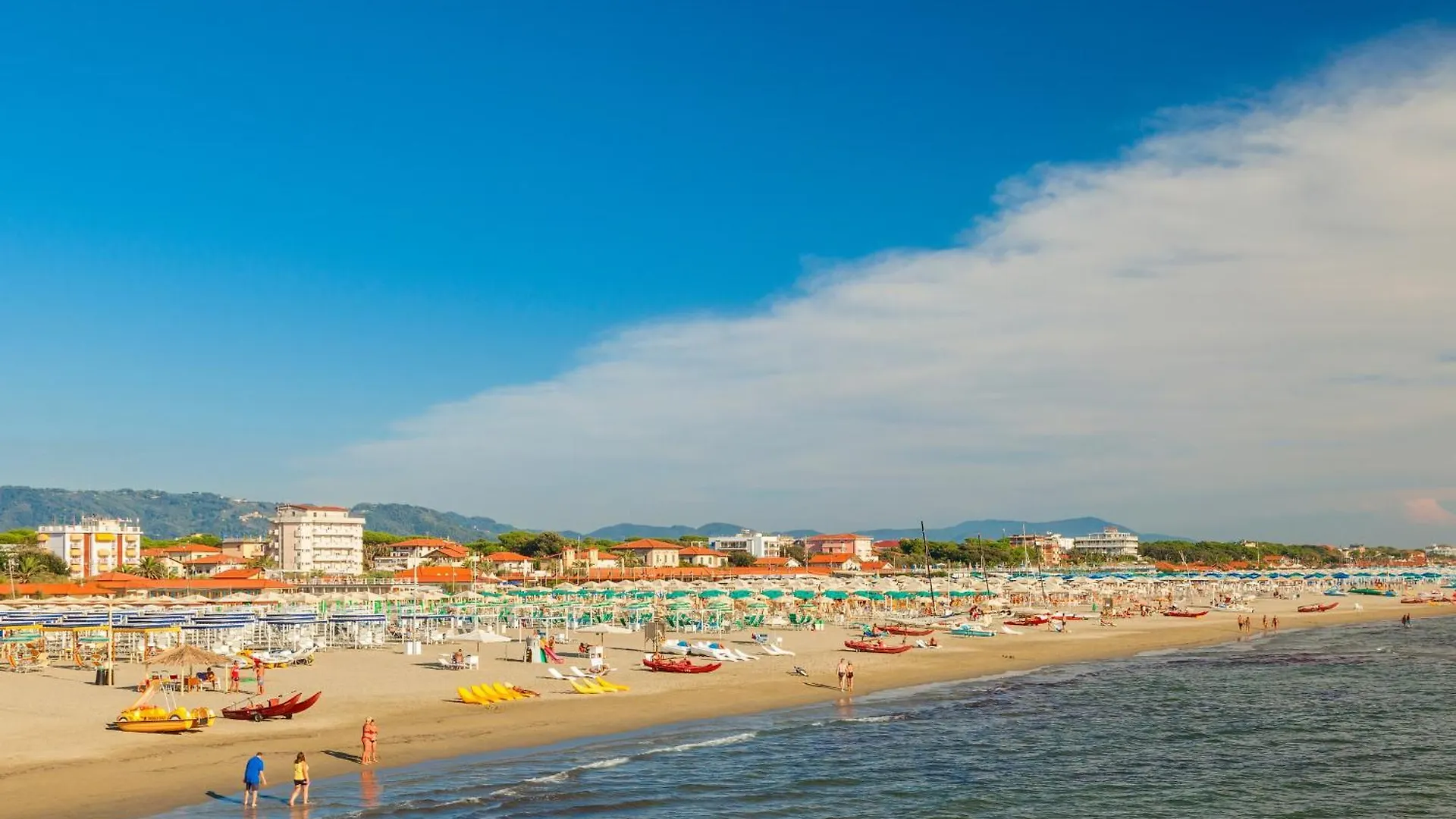 C Erano I Nonni A 200 Mt Dal Mare Apartment Marina Di Carrara
