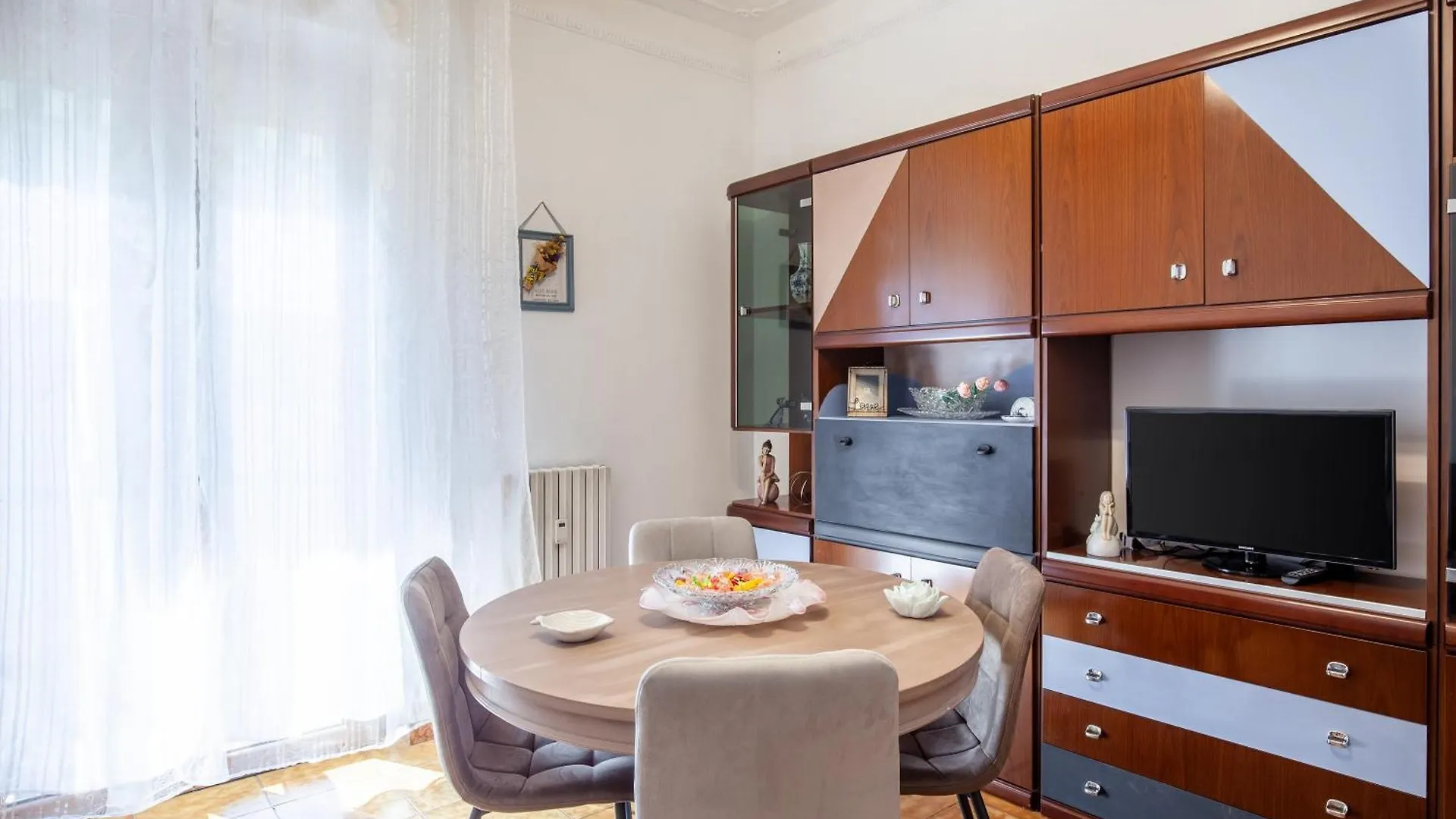 C Erano I Nonni A 200 Mt Dal Mare Apartment Marina Di Carrara